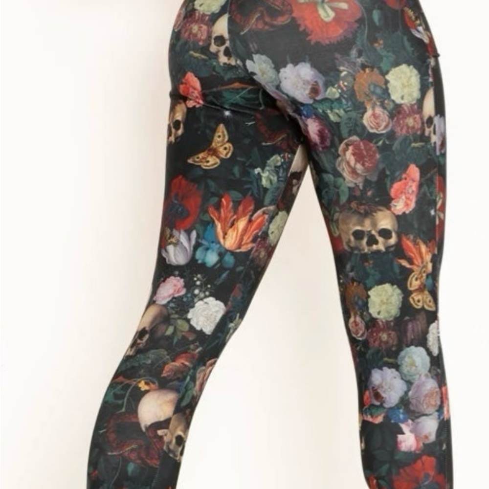 Blackmilk Garden of the Ancient Dead Cuffed Pants (Toasties) - Picture 2 of 7